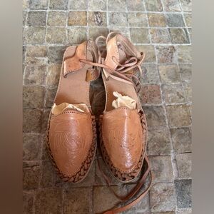 Lace up leather sandals /huaraches * please read